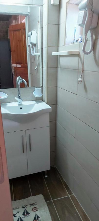 Mariaeva Rooms Лентас Экстерьер фото