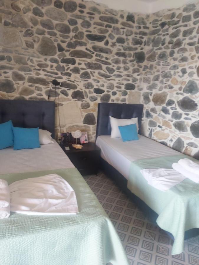 Mariaeva Rooms Лентас Экстерьер фото